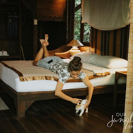 Our Jungle House Hotel Khao Sok National Park Bagian luar foto