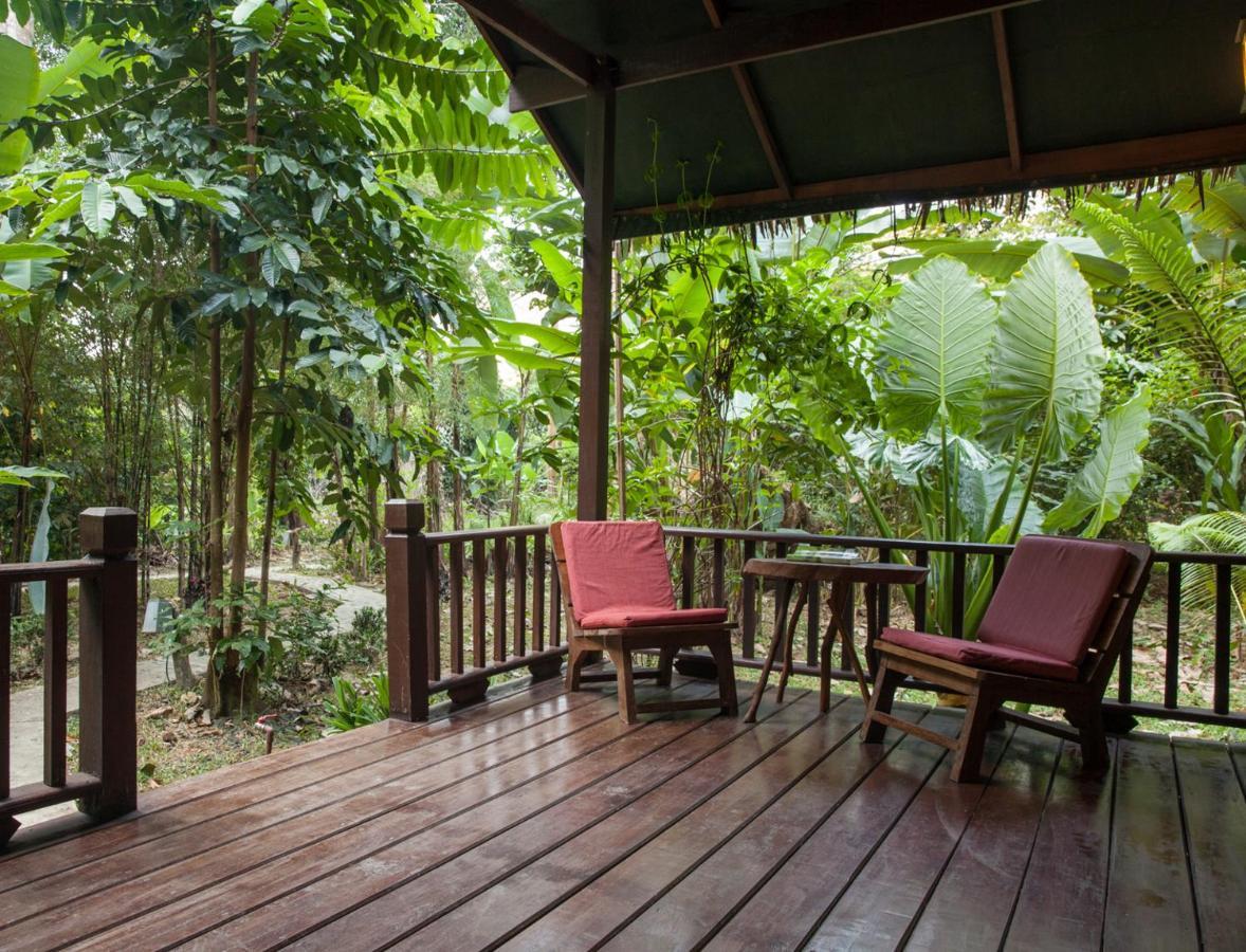 Our Jungle House Hotel Khao Sok National Park Bagian luar foto