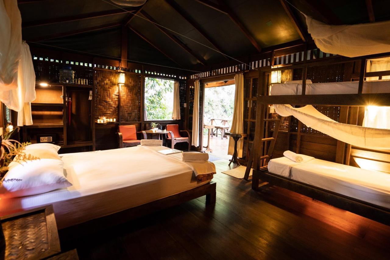 Our Jungle House Hotel Khao Sok National Park Bagian luar foto