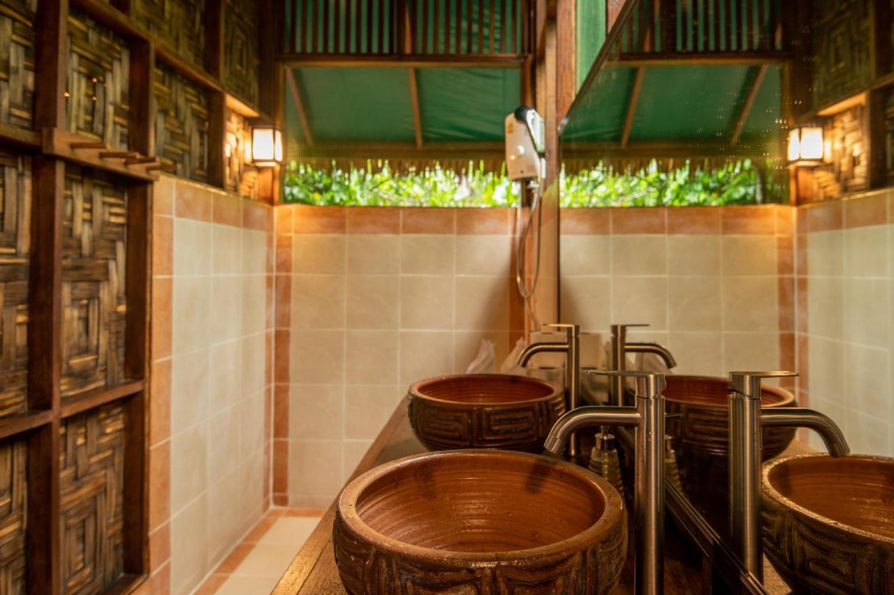 Our Jungle House Hotel Khao Sok National Park Bagian luar foto