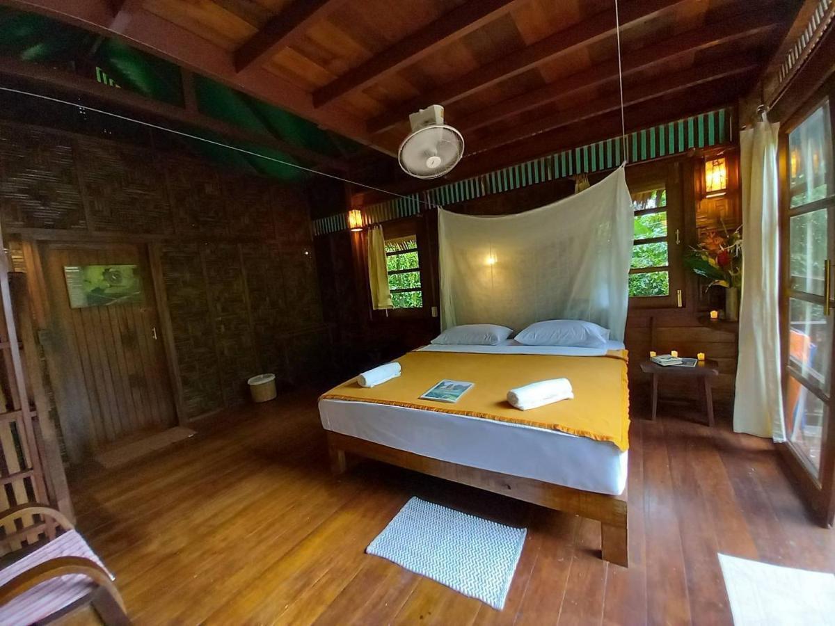 Our Jungle House Hotel Khao Sok National Park Bagian luar foto